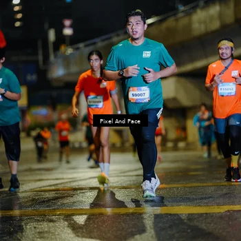 Runner Photo 7801314