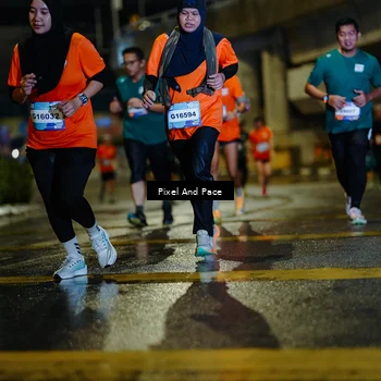 Runner Photo 7801334