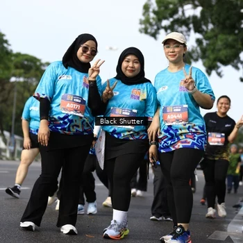 Runner Photo 7801340