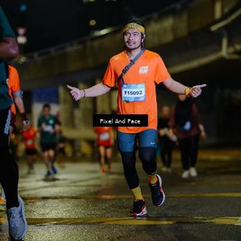Runner Photo 7801376