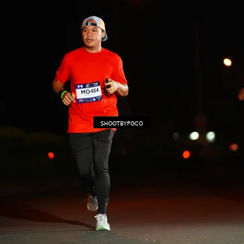 Runner Photo 7801389