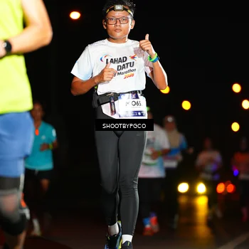 Runner Photo 7801393