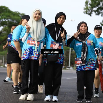 Runner Photo 7801409