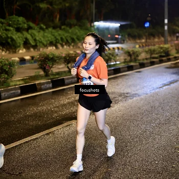 Runner Photo 7801411