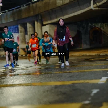 Runner Photo 7801422