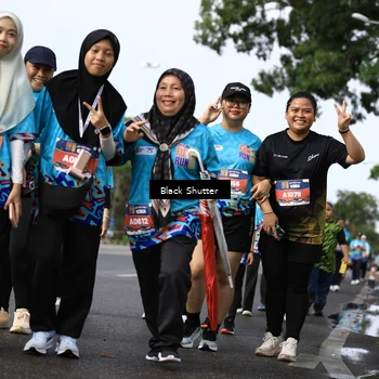 Runner Photo 7801440