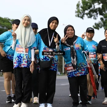 Runner Photo 7801442
