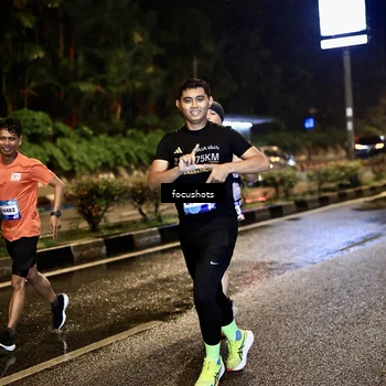 Runner Photo 7801447