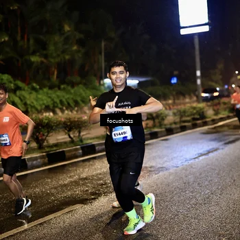 Runner Photo 7801456