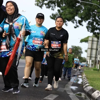 Runner Photo 7801466