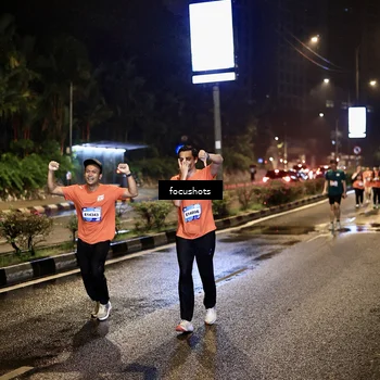 Runner Photo 7801469