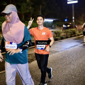 Runner Photo 7801471