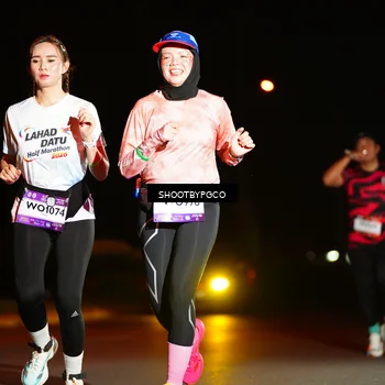 Runner Photo 7801478