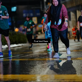 Runner Photo 7801479