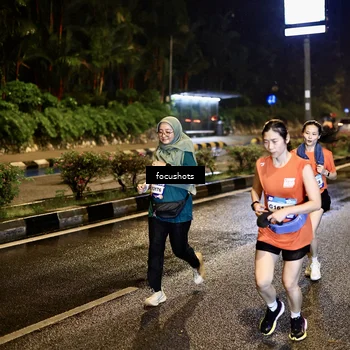 Runner Photo 7801483