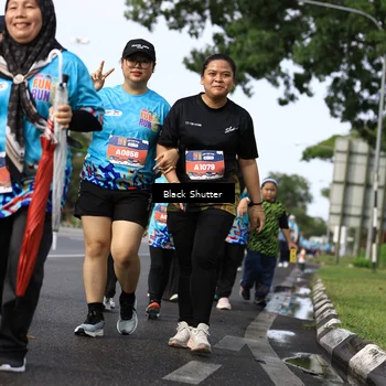 Runner Photo 7801484