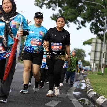 Runner Photo 7801505