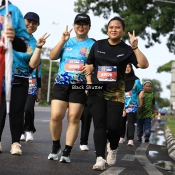 Runner Photo 7801516