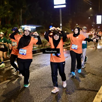 Runner Photo 7801523