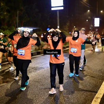 Runner Photo 7801525