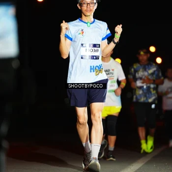 Runner Photo 7801541