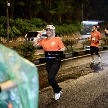 Runner Photo 7801560