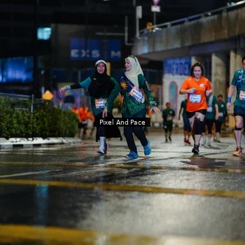 Runner Photo 7801563