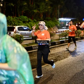 Runner Photo 7801568