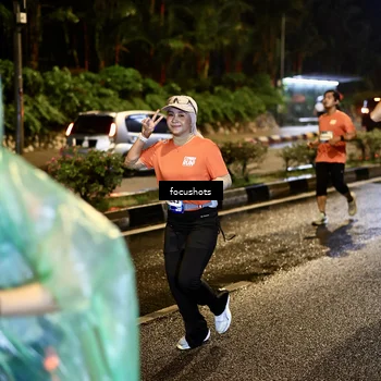 Runner Photo 7801569