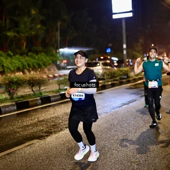 Runner Photo 7801584
