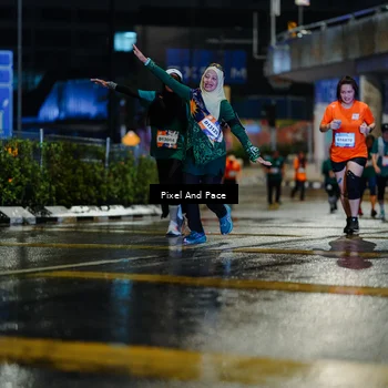 Runner Photo 7801591