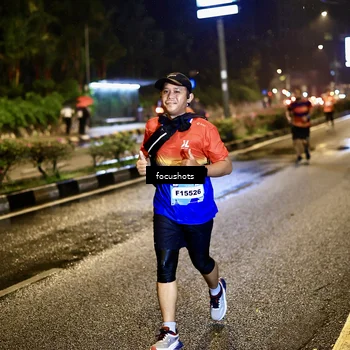 Runner Photo 7801592