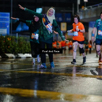 Runner Photo 7801631