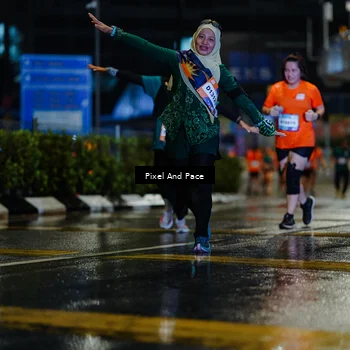Runner Photo 7801650