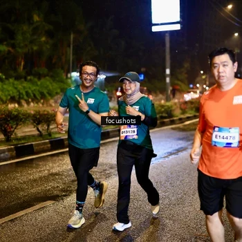 Runner Photo 7801651