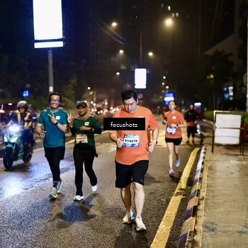 Runner Photo 7801655