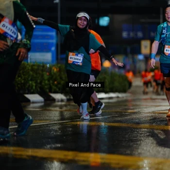 Runner Photo 7801665