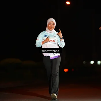 Runner Photo 7801676