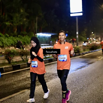 Runner Photo 7801693