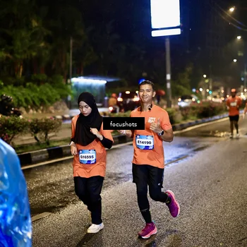 Runner Photo 7801696