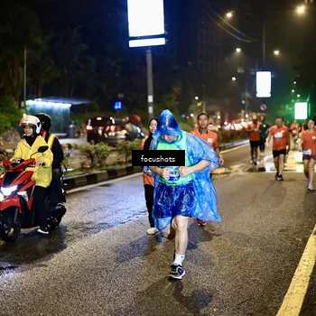 Runner Photo 7801702
