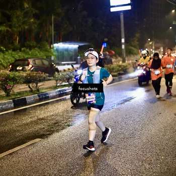 Runner Photo 7801705