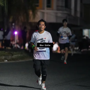 Runner Photo 7801706