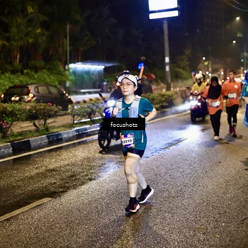 Runner Photo 7801712