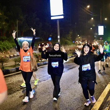 Runner Photo 7801722