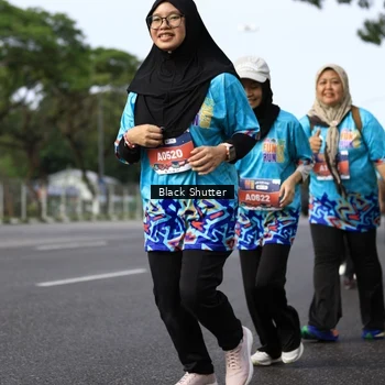 Runner Photo 7801725