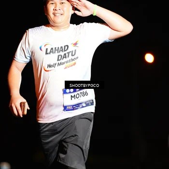 Runner Photo 7801735