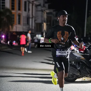 Runner Photo 7801757
