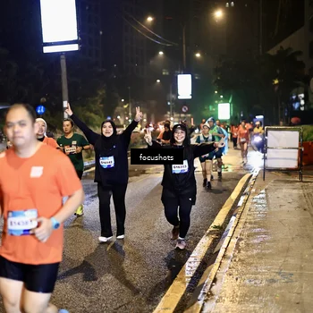 Runner Photo 7801767