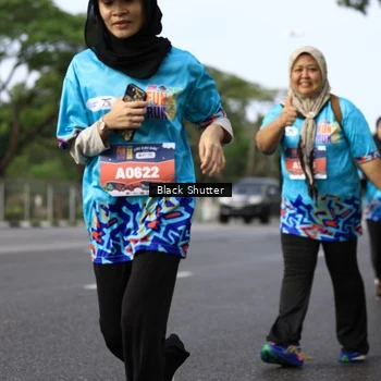 Runner Photo 7801779